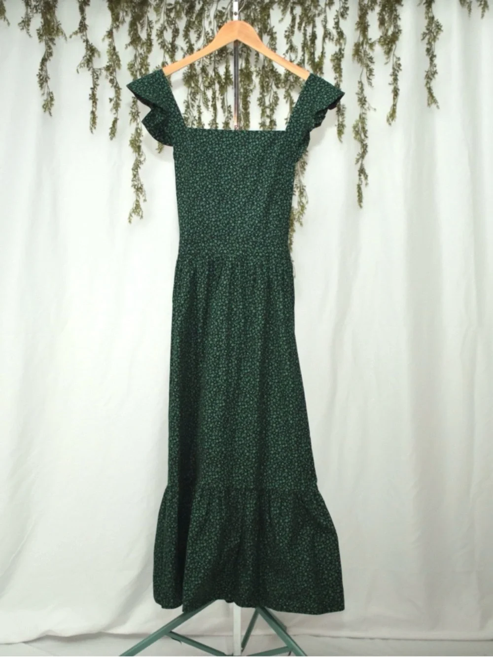 Zara XL Dark Green Floral Cottage Core Pinafore Maxi Dress with Ruffle Straps - Picture 1 of 5